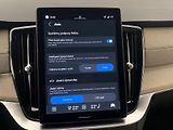 Volvo XC90 (2026) B5 AWD AUT BRIGHT PLUS 7míst - náhled 45