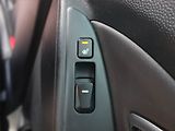 Hyundai ix35 (2013) 2.0 CRDi, 4X4, Automat - náhled 17