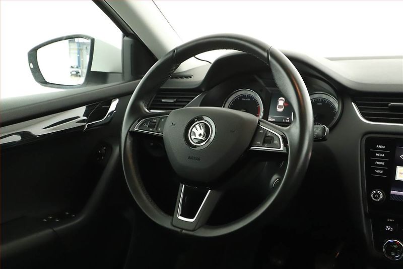 Škoda Octavia (2019) Style 1.5 TSI, Serv.kniha - fotka 12 z 14