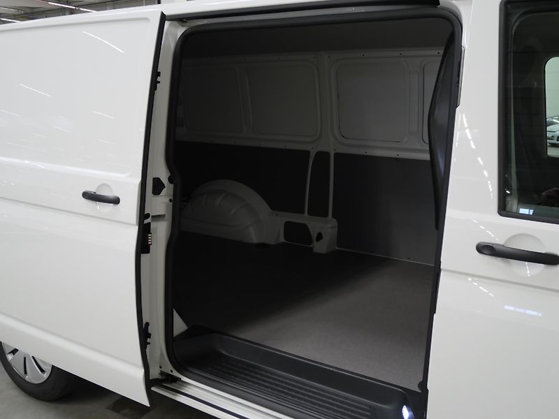 Volkswagen Transporter - fotka 21 z 25