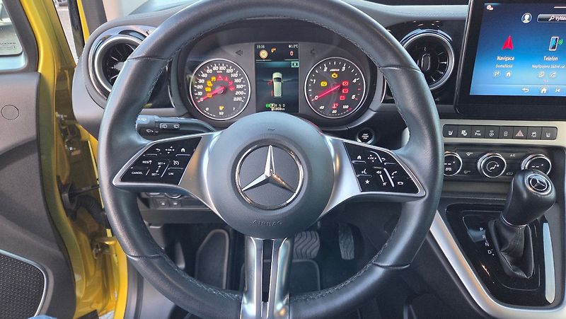 Mercedes-Benz Třídy T 180d PROGRESSIVE automat - fotka 11 z 25