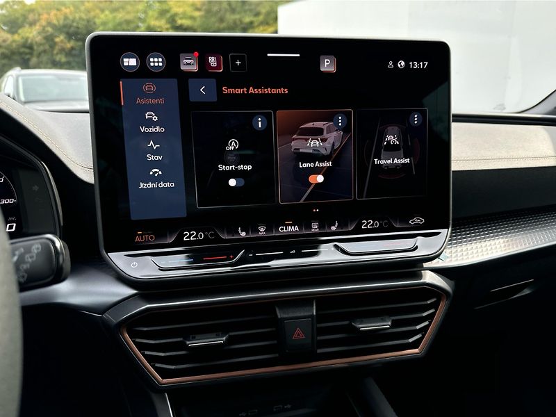 Seat Leon SP 1,5 eTSI - fotka 16 z 25