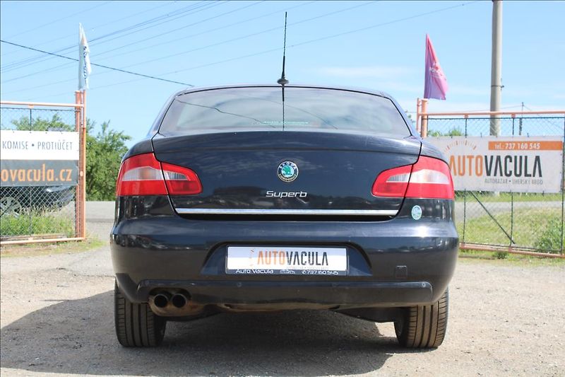 Škoda Superb 2,0 TDi  4 x 4, DIG.KLIMA, ČR - fotka 6 z 38