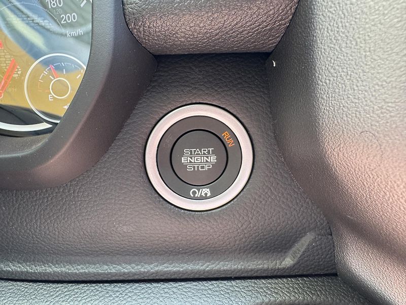 RAM 1500 5,7 HEMI Laramie Rambox - fotka 40 z 60