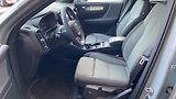 Volvo XC40 CORE, B3 FWD, 120+10 kW / 163+ - náhled 7