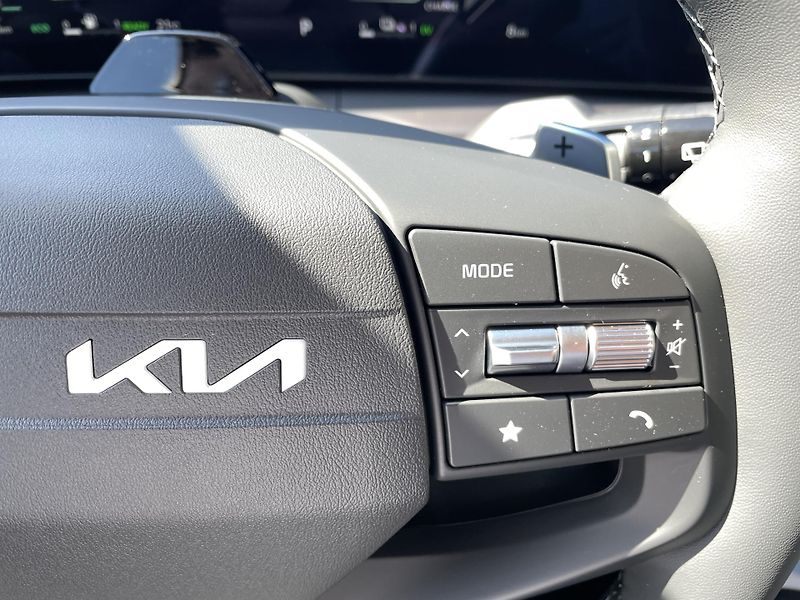 Kia Niro (2026) 1,6 HEV 6DCT STYLE 2027 - fotka 15 z 28