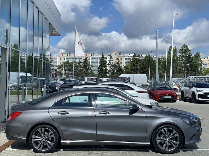 Mercedes-Benz CLA CLA 200 115kW MAN6 - fotka 10 z 36