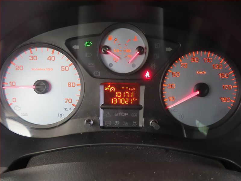 Dacia Logan (2019) 0.9 TCe, ČR,1.maj, Serv.kniha - fotka 11 z 15