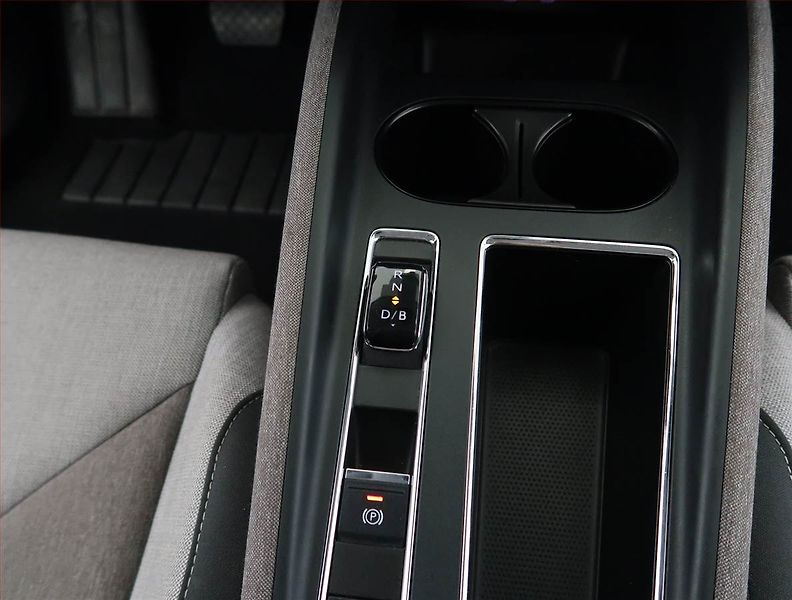 Škoda Enyaq (2021) 60 (62 kWh), SoH 93% - fotka 12 z 30