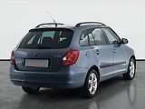 Škoda Fabia (2009) Elegance 1.6 16V, Tempomat - náhled 4