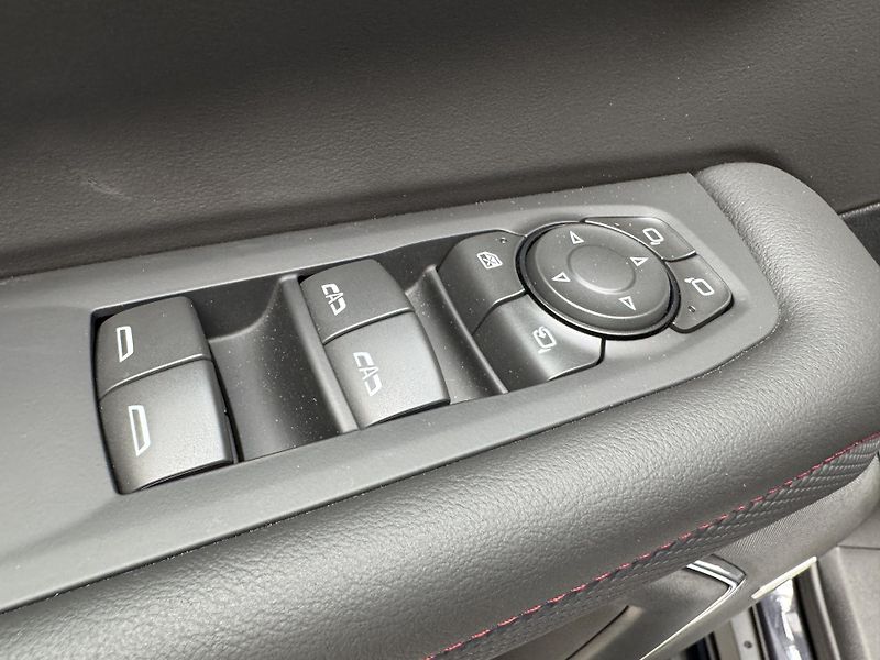 Chevrolet Tahoe RST 6,2 V8 - fotka 31 z 64