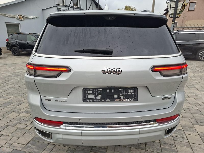 Jeep Grand Cherokee (2021) 3,6LV6 4X4 LONG OVERLAND 6míst - fotka 6 z 36