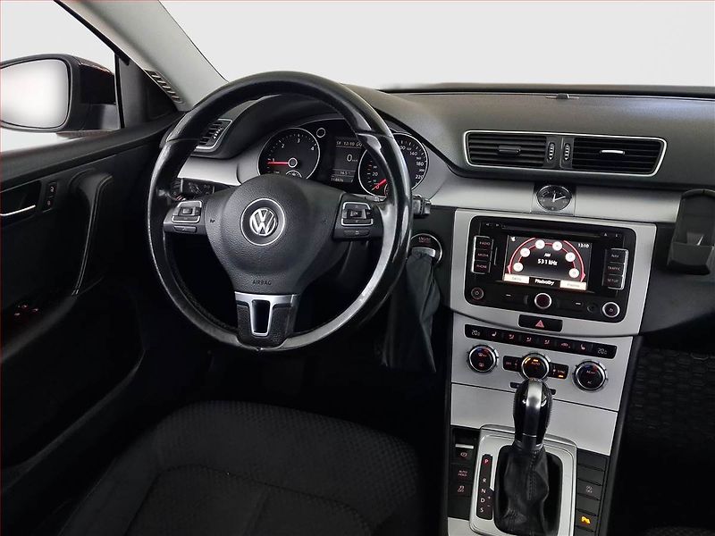 Volkswagen Passat (2012) Comfortline 2.0 TDI, Automat - fotka 7 z 18