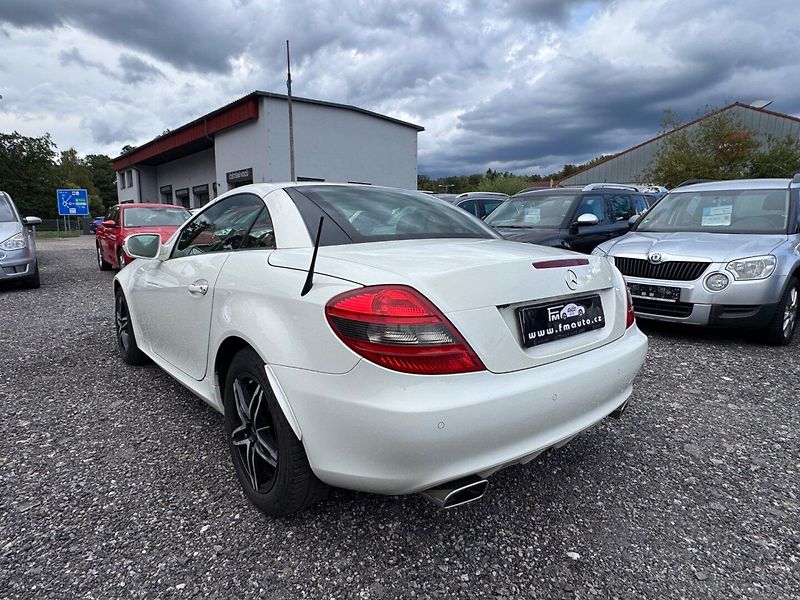 Mercedes-Benz SLK (2010) 3.0 AUTOMAT - fotka 7 z 29