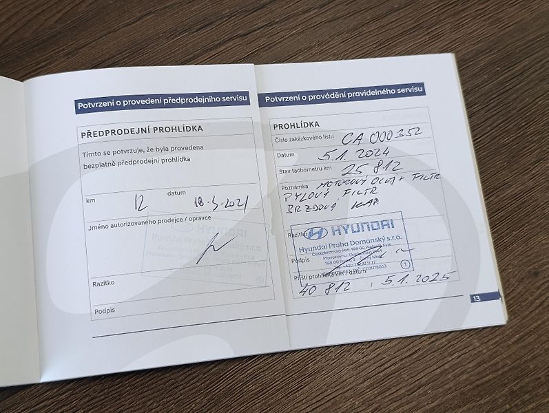 Hyundai i30 1.5T-GDI HEV DCT PREMIUM ČR  - fotka 34 z 37