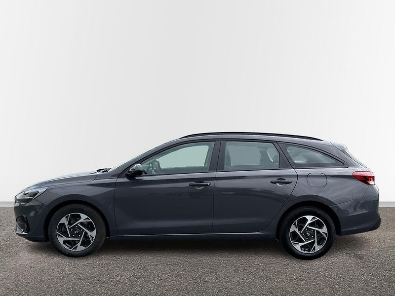 Hyundai i30 Smart DCT - fotka 3 z 25