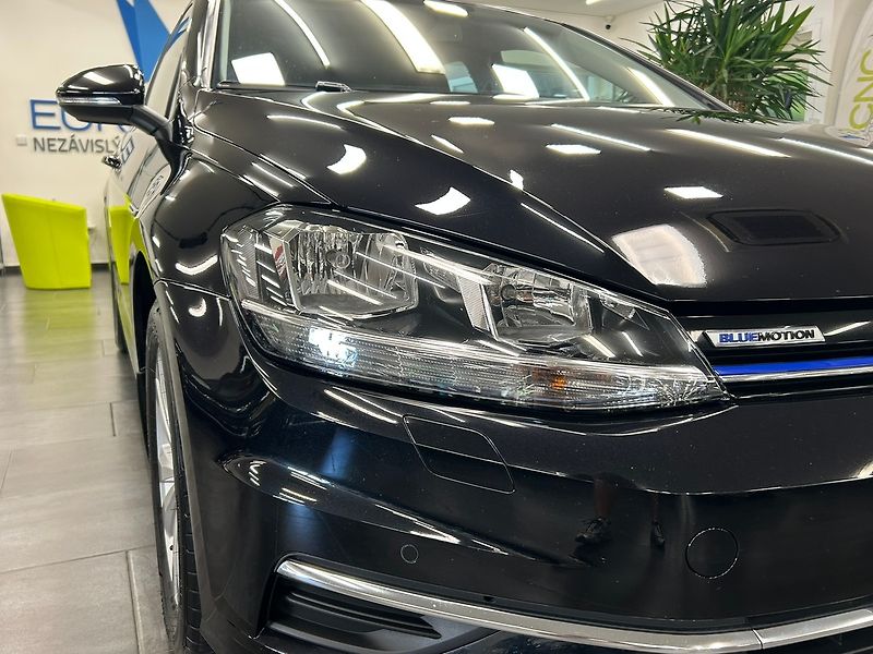 Volkswagen Golf (2019) 1.5 TGI Comfort MAN 2019 | Zár - fotka 9 z 62