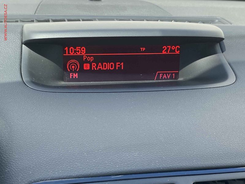 Opel Meriva (2012) 1.4 T 150, Edition - fotka 15 z 16