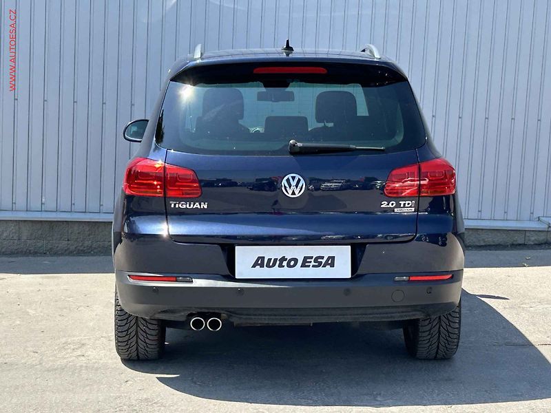 Volkswagen Tiguan (2012) 2.0 TDi 4motion, Sport&Style - fotka 5 z 19