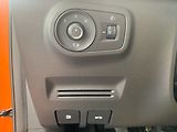 MG ZS Elegance 1,0 TGI 82 kW 2WD 6MT - náhled 8