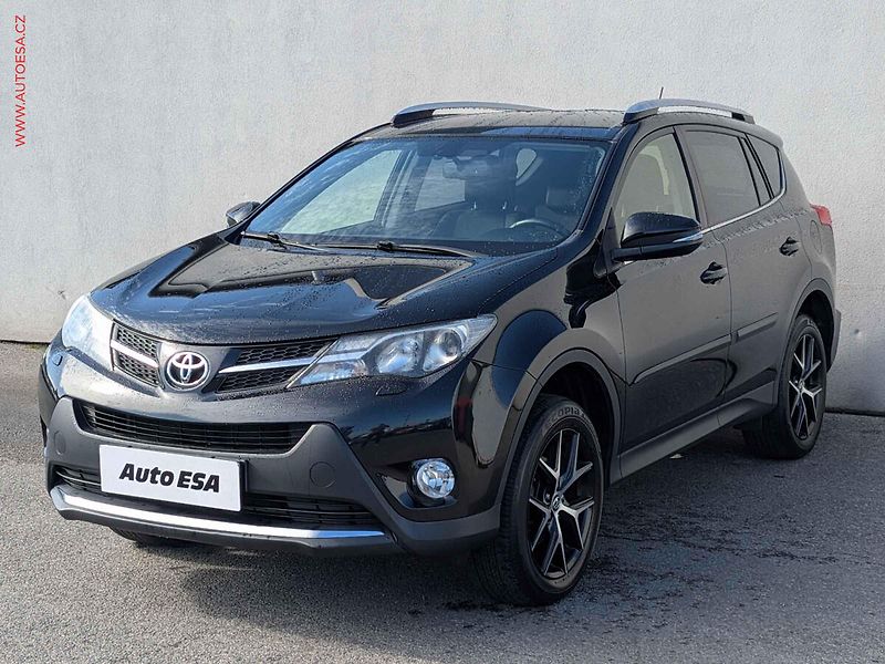 Toyota RAV4 (2015) 2.0 VVT-i 4x4, ČR, servis - fotka 3 z 16