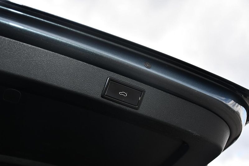 Škoda Octavia 2.0TDi STYLE VIRTUAL ACC ČR - fotka 49 z 54