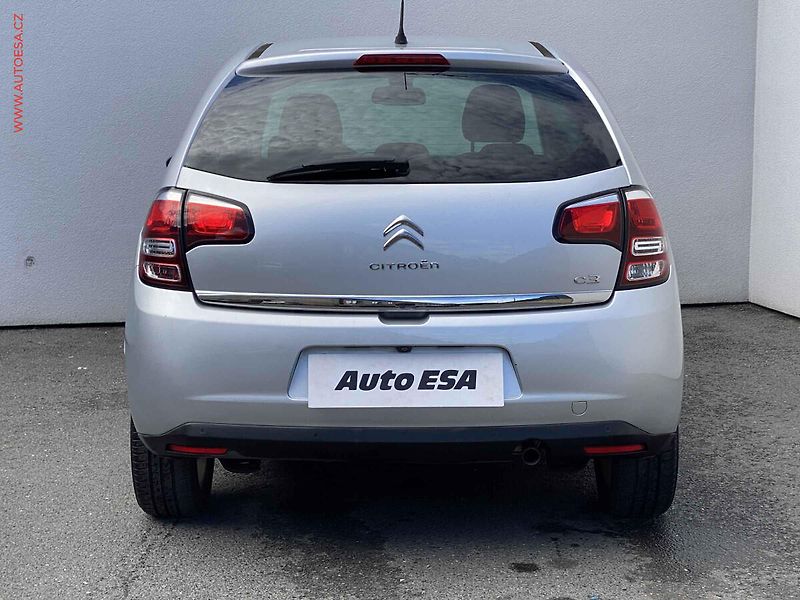 Citroën C3 (2016) 1.2 PT, Exclusive, navi - fotka 5 z 17