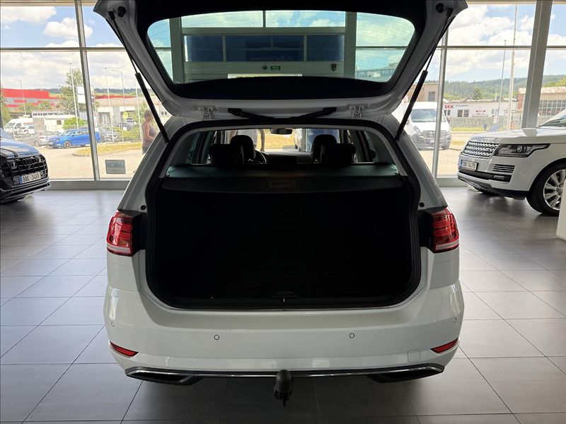 Volkswagen Golf 2,0   TDI 110kW,Comfortline - fotka 28 z 31