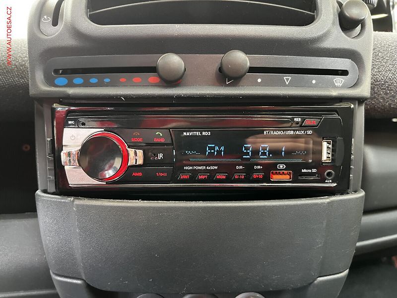 Smart Fortwo (2006) 0.7i, Automat - fotka 10 z 12