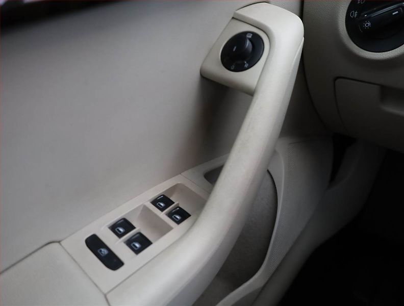 Škoda Octavia (2013) Elegance 2.0 TDI, Serv.kniha - fotka 14 z 14