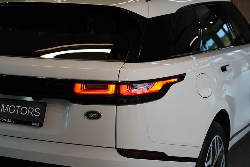 Land Rover Range Rover Velar R-Dynamic HSE, Masáž, Vzduch - fotka 9 z 46