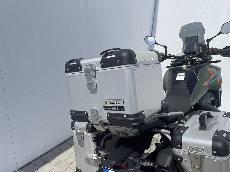 CFMOTO (2026) 1000MT-X Adventure EU5+ - fotka 4 z 13