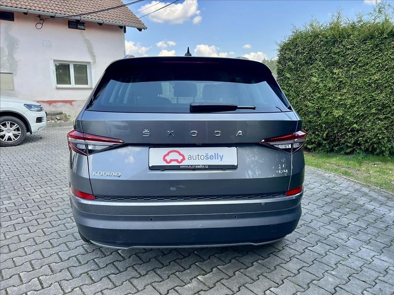Škoda Kodiaq 2,0 TSi DSG 4X4 STYLE webasto - fotka 4 z 45