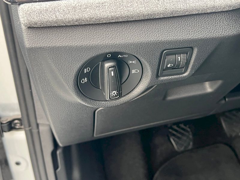 Škoda Scala (2025) Selection 1.0TSi 85kW 6°manuál - fotka 29 z 30
