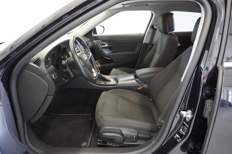 Saab 9-5 1.9 TID4 140kW - fotka 10 z 27