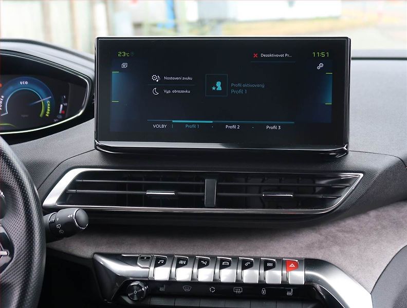 Peugeot 3008 (2021) GT Pack e-Hybrid 300 - fotka 12 z 23