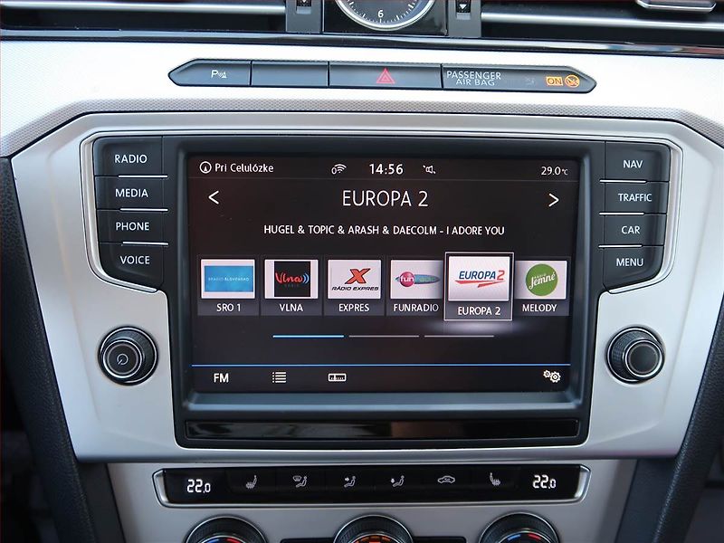 Volkswagen Passat (2015) Comfortline 2.0 TDI, Navi - fotka 12 z 18