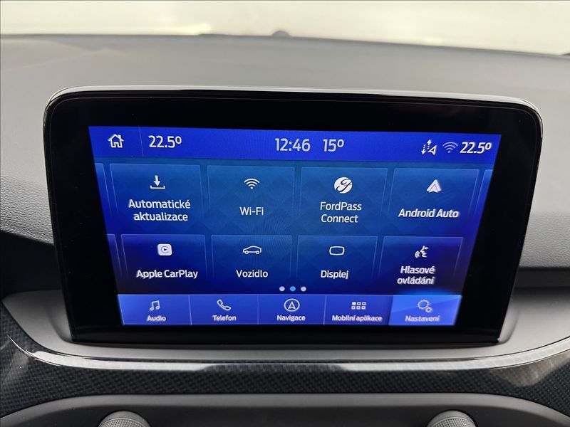Ford Focus 1,5 ST-LINE ZÁRUKA LED 1MAJ ČR - fotka 21 z 40