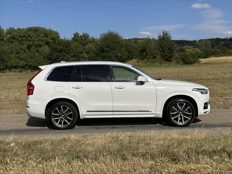 Volvo XC90 2,0 D 165kW Inscription CZ - fotka 8 z 38