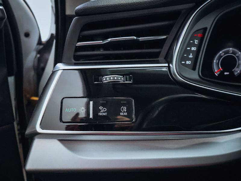 Audi Q7 3.0TDI Quattro 210kW - fotka 11 z 31