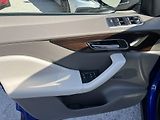 Jaguar F-Pace (2018) 2.0D 132kw AWD  - náhled 11