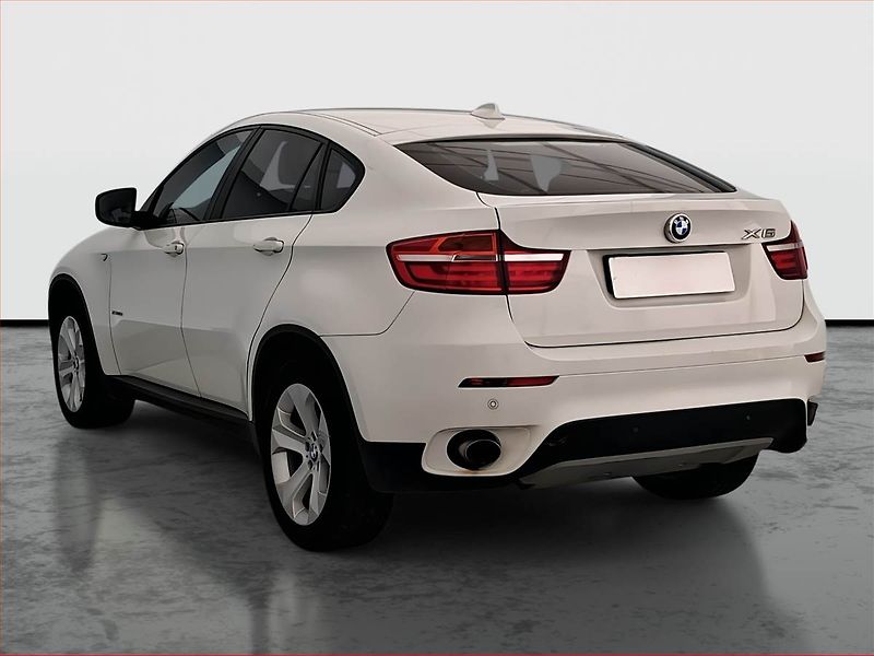 BMW X6 (2013) xDrive30d, 4X4, Automat - fotka 4 z 22