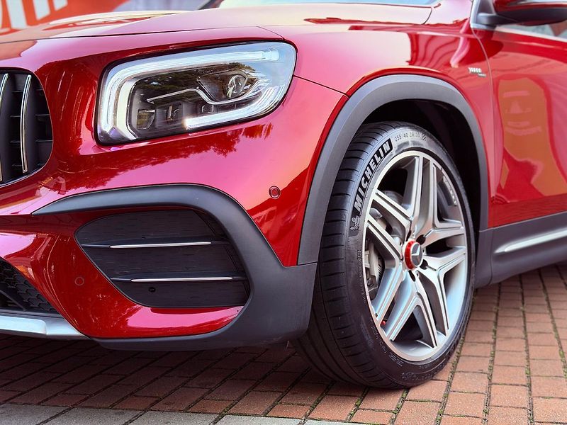 Mercedes-Benz GLB 35 AMG 4Matic 8G, ČR, 1.Maj, S - fotka 3 z 32