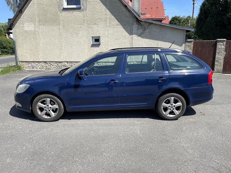 Škoda Octavia (2010) 4X4 2,0TDI CR 103kW Tažné - fotka 8 z 16