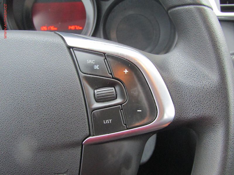 Citroën C4 (2011) 1.4i, ČR - fotka 15 z 15