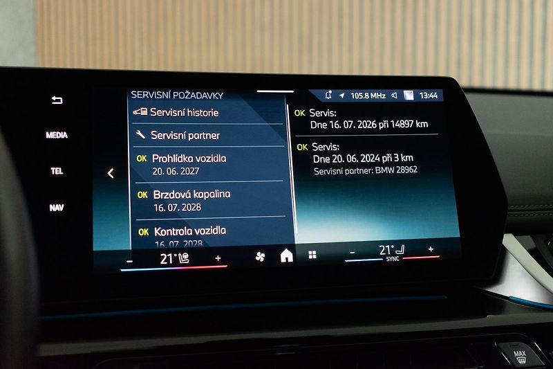 BMW iX1 xDrive30 REZERVACE - fotka 35 z 47