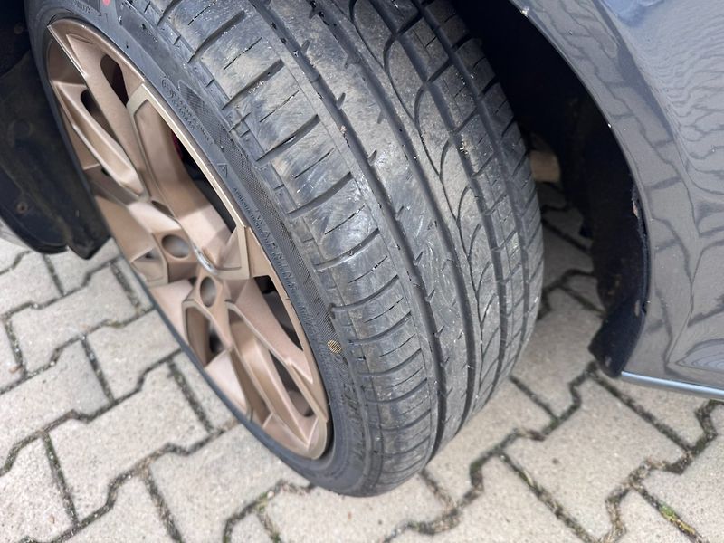 Škoda Octavia (2012) DSG 2,0 TDI 125 KW FACE PĚKNÁ - fotka 2 z 49
