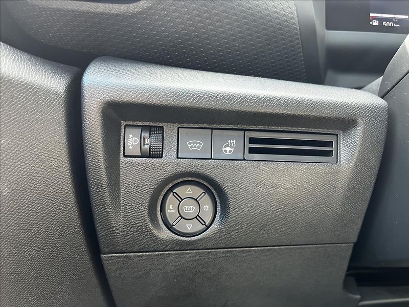 Citroën C4 1,2   MAX 136 HYBRID Ë-DCS6 - fotka 18 z 21