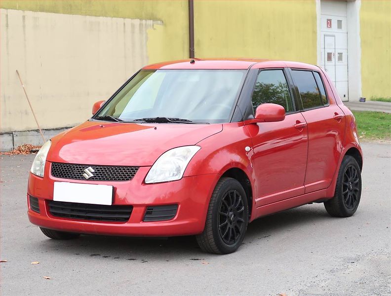 Suzuki Swift (2010) 1.3 i, Serv.kniha, nová STK - fotka 2 z 16