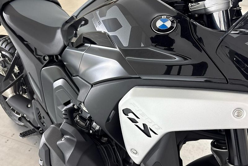 BMW R 1300 GS - fotka 11 z 13
